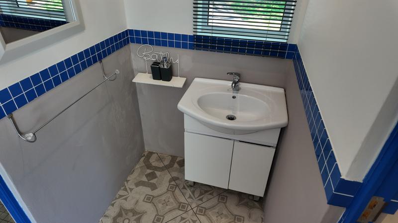 6 Bedroom Property for Sale in Rheenendal Western Cape
